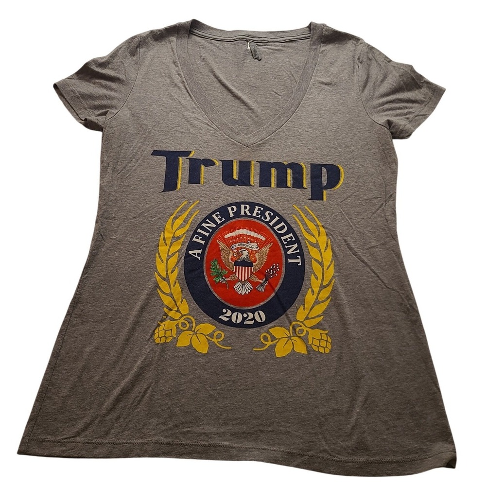 Next Level‎ Trump A Fine President 2020 Gray V-Neck Graphic T-Shirt Mens Medium